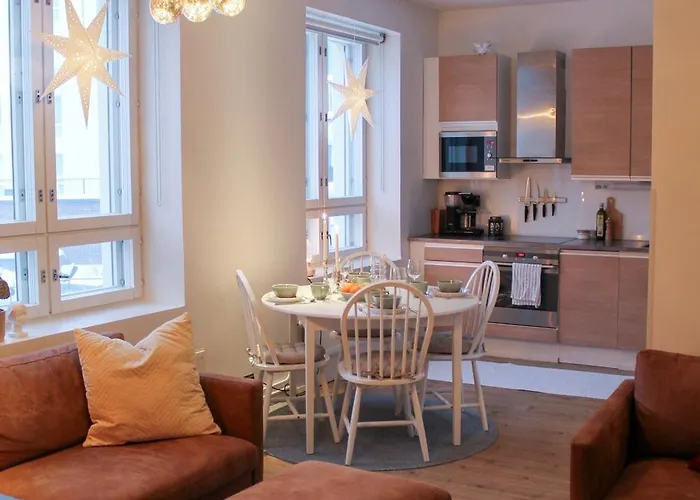 Cozy Scandinavian With Sauna & Free Parking 公寓 *